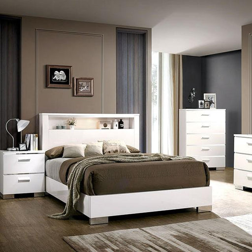 Malte White Queen Bed image